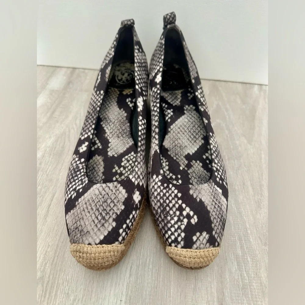 Tory Burch Espadrille Wedge Shoes Snake Print Women's Size 8.5